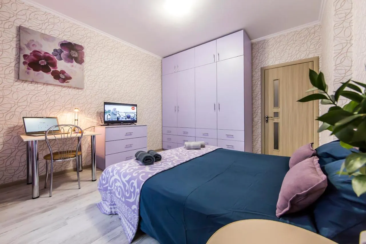 Стильные Апартаменты,Метро Вырлица,Метро Харьковская Kiev Ucraina