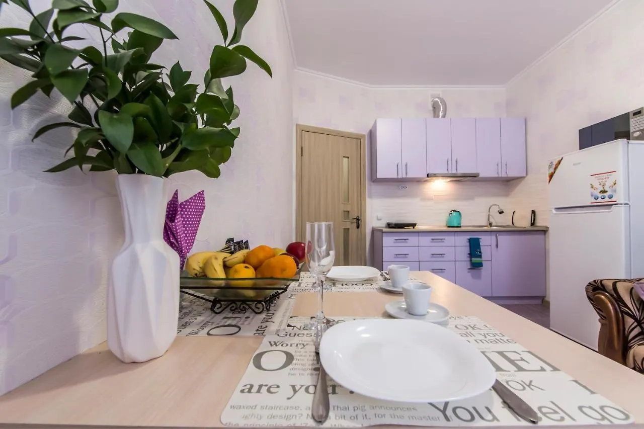 Стильные Апартаменты,Метро Вырлица,Метро Харьковская Kijev Apartman